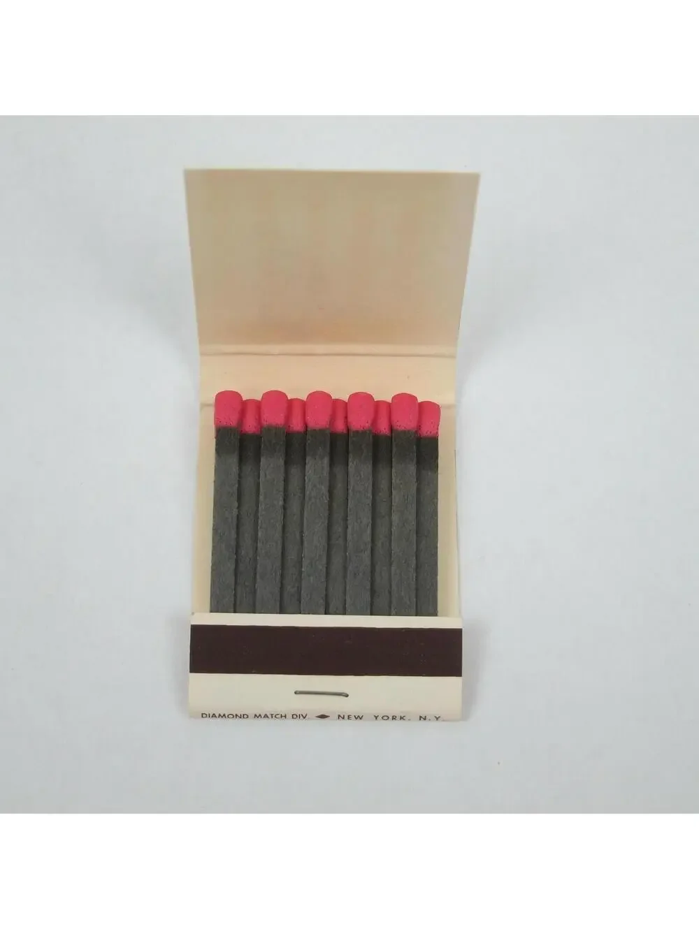 4 Vintage Matchbooks Ponderosa, Frischs Big Boy, Red Lobster & Lubys Restaurants